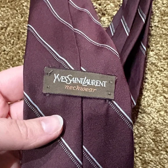 Vintage YSL Tie - Picture 3 of 4